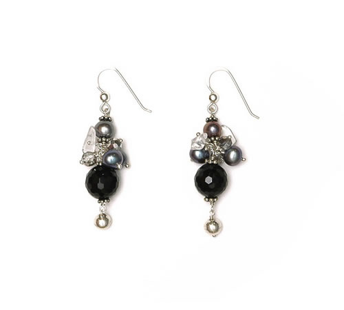 Bunched drop earring Bunched drop earring