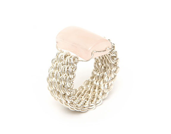 Mesh Design Ring with stone