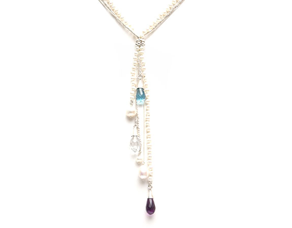 Fine Pearl Teardrop Design Necklace