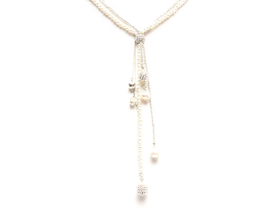 Fine Pearl Teardrop Design Necklace