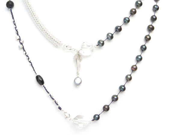 Long mixed necklace Long mixed necklace