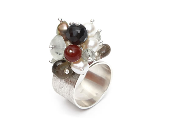 Abstract Ring Abstract Ring