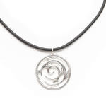 Silver Medallion Swirl [NK-979]