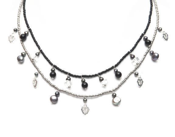 Glass Beaded Necklace Glass Beaded Necklace