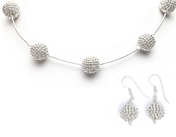 Pom Pom Necklace (silver) & Earrings [NKPM-5025-S]